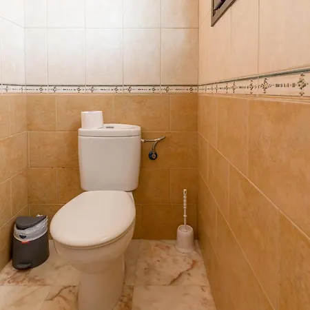 Beautiful Home In Arrecife With Wifi, Outdoor Swimming Pool And 3 Bedrooms * Corralejo