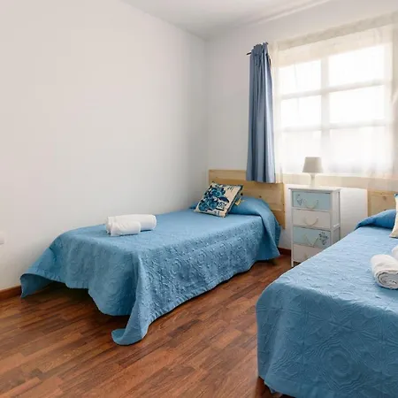 Beautiful Home In Arrecife With Wifi, Outdoor Swimming Pool And 3 Bedrooms Holiday home Corralejo