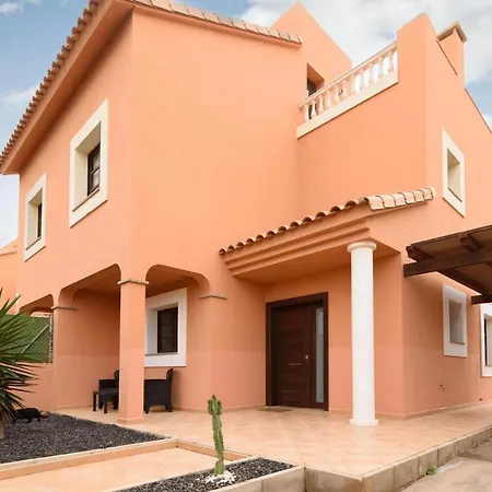 Holiday home Beautiful Home In Arrecife With Wifi, Outdoor Swimming Pool And 3 Bedrooms *