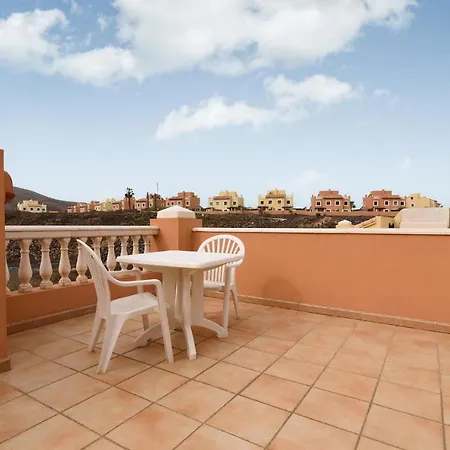 Beautiful Home In Arrecife With Wifi, Outdoor Swimming Pool And 3 Bedrooms * Corralejo
