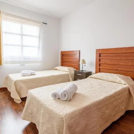Beautiful Home In Arrecife With Wifi, Outdoor Swimming Pool And 3 Bedrooms